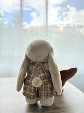 Load image into Gallery viewer, Bunny in overalls (beige)
